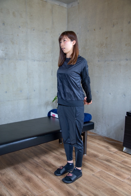 頭は五キロ程重さがあって、それを首と肩の筋肉で支えている。